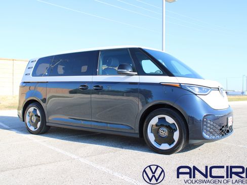 New 2025 Volkswagen ID. Buzz Pro S Plus image 1