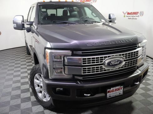 Used 2017 Ford F250 Platinum w/ Platinum Ultimate Package AWD/4WD image 29