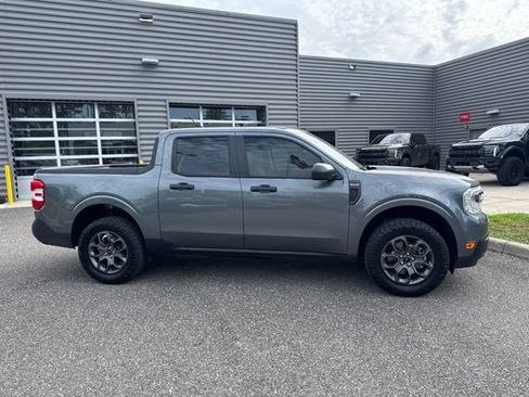 Used 2024 Ford Maverick XLT FWD image 3