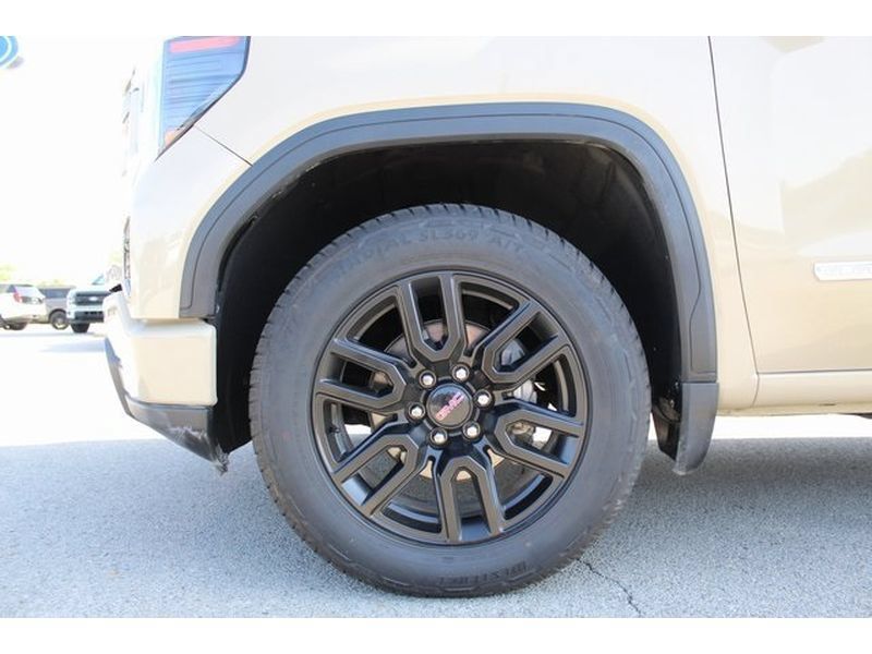 Used 2023 GMC Sierra 1500 Elevation AWD/4WD image 8