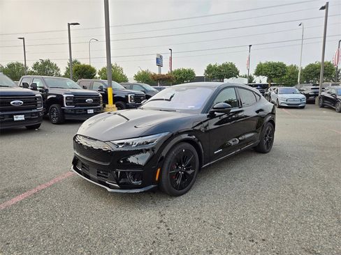 New 2025 Ford Mustang Mach-E GT image 2