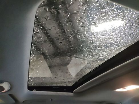 Certified 2025 Hyundai Elantra SEL image 19