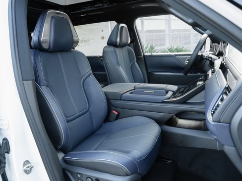 Certified 2026 INFINITI QX80 4WD image 39