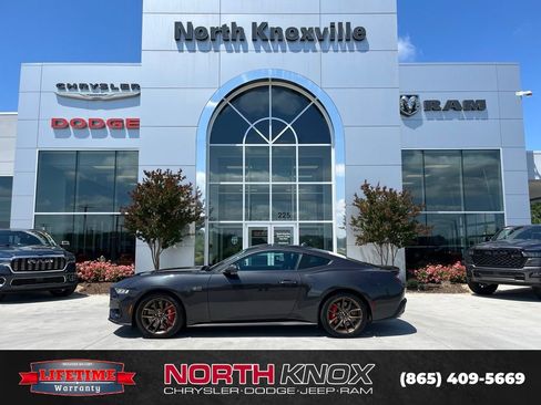 Used 2024 Ford Mustang GT Premium RWD image 2