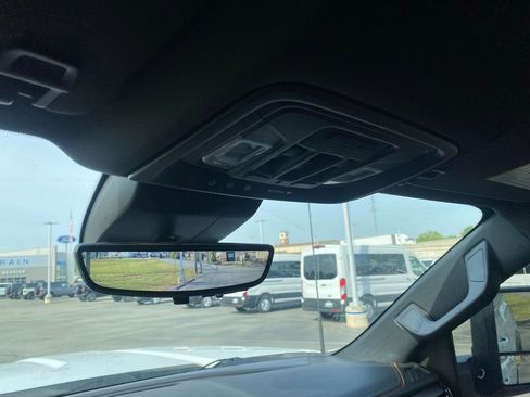 Used 2024 GMC Sierra 2500 AT4 w/ AT4 Premium Plus Package image 25