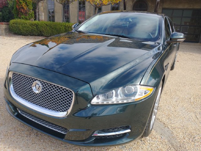 Used 2011 Jaguar XJ L RWD image 4