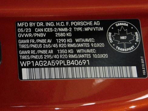 Used 2023 Porsche Macan S AWD/4WD image 93
