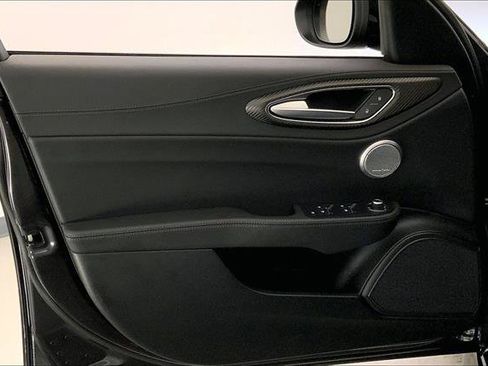 Used 2024 Alfa Romeo Giulia Quadrifoglio w/ Active Assist Plus Package image 24