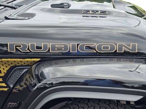 Used 2024 Jeep Wrangler Unlimited Rubicon 392 AWD/4WD image 7