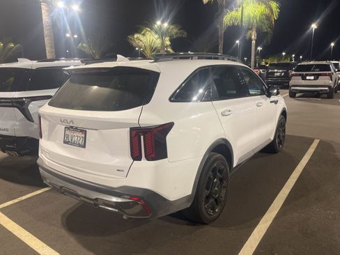 Used 2024 Kia Sorento SX image 6