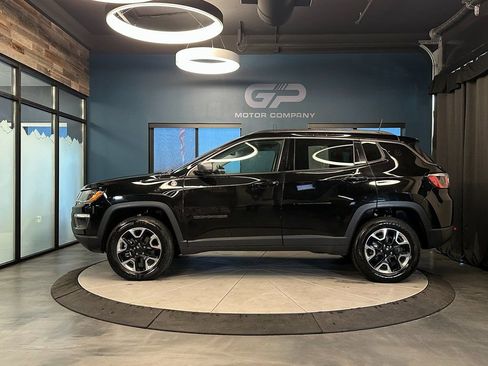 Used 2018 Jeep Compass Trailhawk w/ Leather Interior Group AWD/4WD image 6