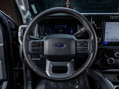 Used 2024 Ford F350 Lariat w/ Lariat Ultimate Package AWD/4WD image 19