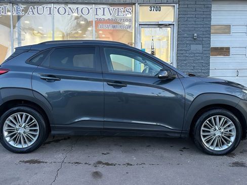 Used 2019 Hyundai Kona SEL w/ SEL Tech Package 02 image 2