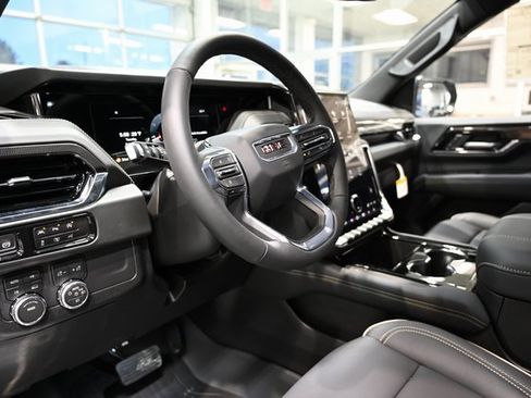 New 2026 GMC Yukon Elevation w/ LPO, Floor Liner Package image 20