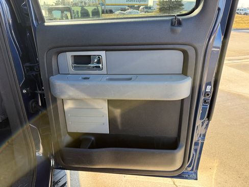 Used 2011 Ford F150 XLT w/ XLT Chrome Pkg image 23
