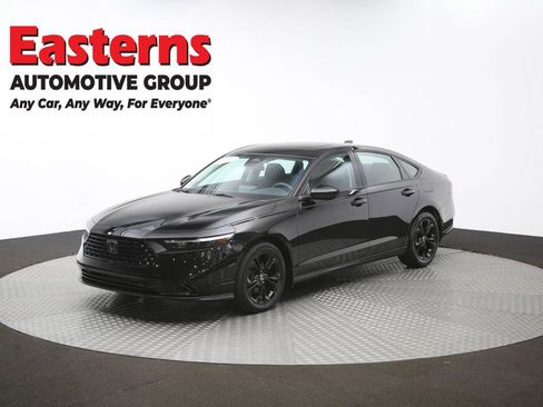 Used 2025 Honda Accord SE image 55