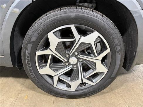 Used 2022 Hyundai Palisade Calligraphy w/ Winter Package image 15