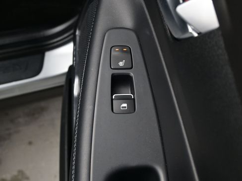 Certified 2023 Hyundai Santa Fe Limited image 17