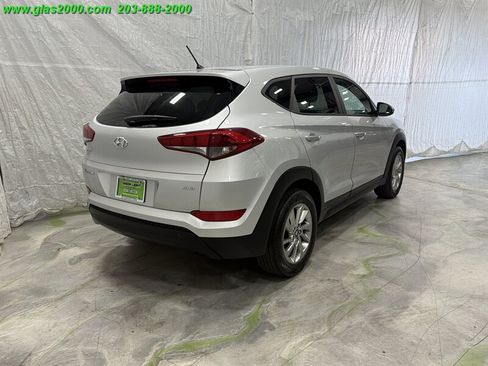 Used 2018 Hyundai Tucson SE AWD/4WD image 8