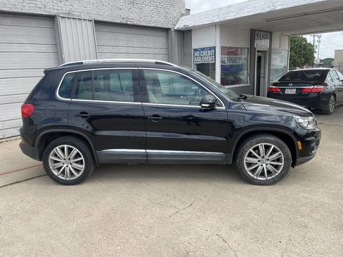 Used 2016 Volkswagen Tiguan SE FWD image 3