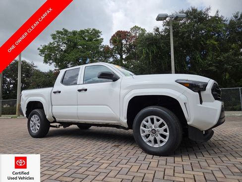 Certified 2024 Toyota Tacoma SR AWD/4WD image 1