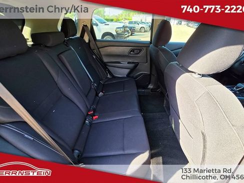 Used 2024 Nissan Rogue S AWD/4WD image 26