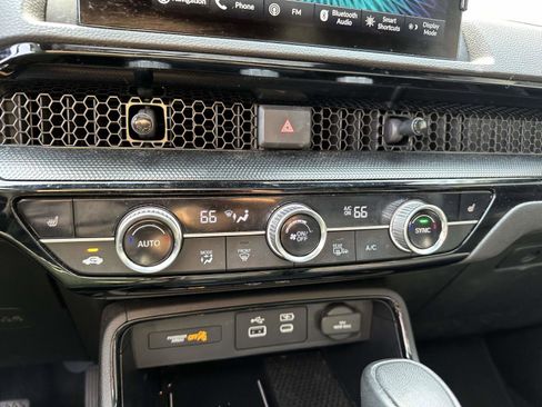 Used 2024 Honda CR-V Sport Touring image 28