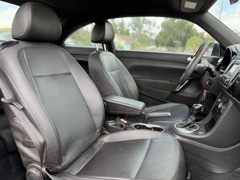 Used 2017 Volkswagen Beetle 1.8T Classic image 20