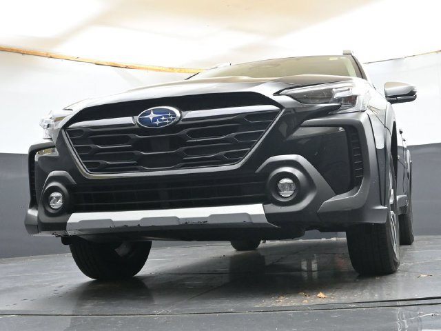 Used 2024 Subaru Outback Touring AWD/4WD image 29