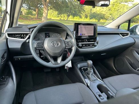 Used 2024 Toyota Corolla LE FWD image 13