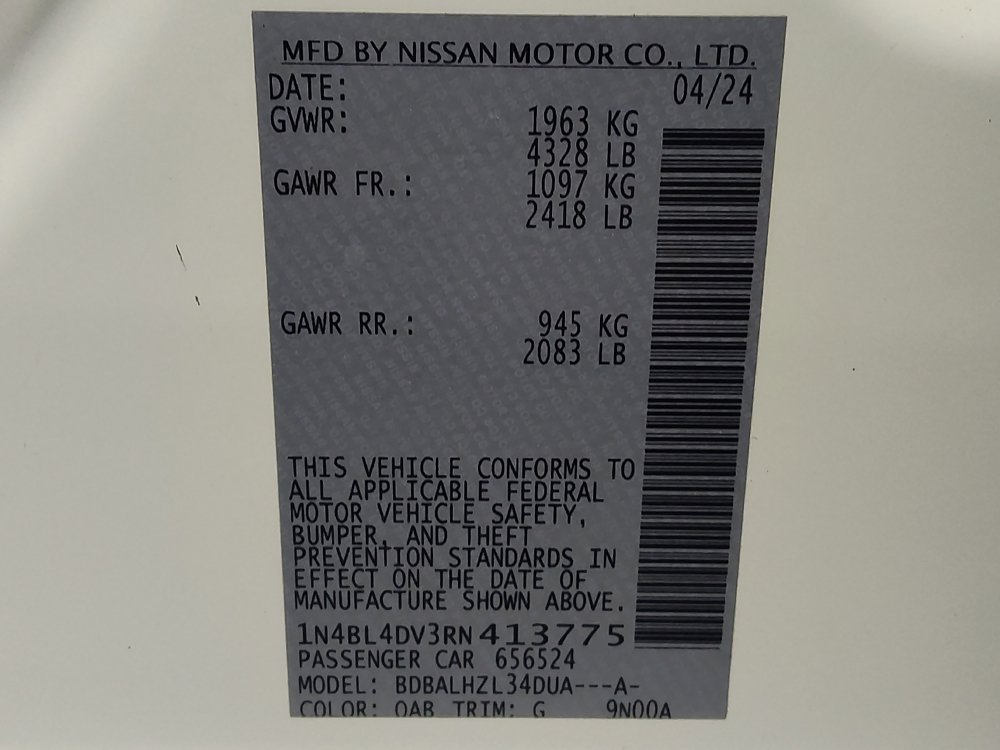 Used 2024 Nissan Altima 2.5 SV FWD image 33