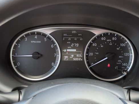 Certified 2025 Nissan Kicks Play S FWD image 25