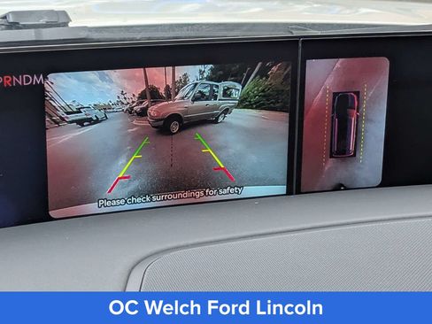Certified 2026 Lincoln Navigator Reserve AWD/4WD image 13