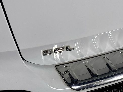 Certified 2023 Volkswagen Taos SEL AWD/4WD image 25