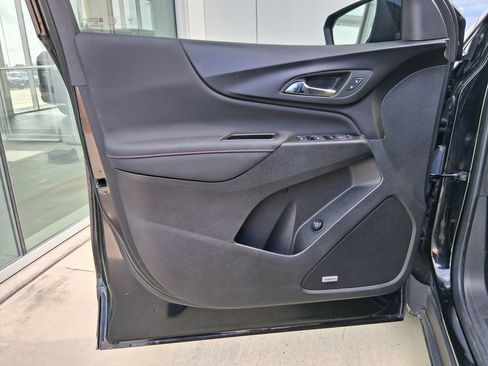 Used 2024 Chevrolet Equinox RS w/ RS Leather Package FWD image 16