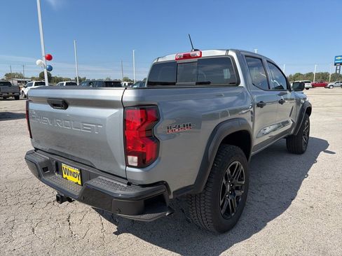 New 2025 Chevrolet Colorado Trail Boss w/ Midnight Edition image 5
