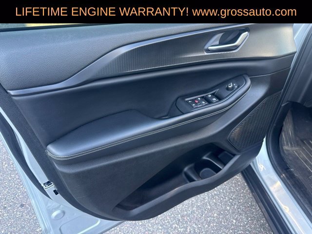 Certified 2023 Jeep Grand Cherokee L Altitude AWD/4WD image 16