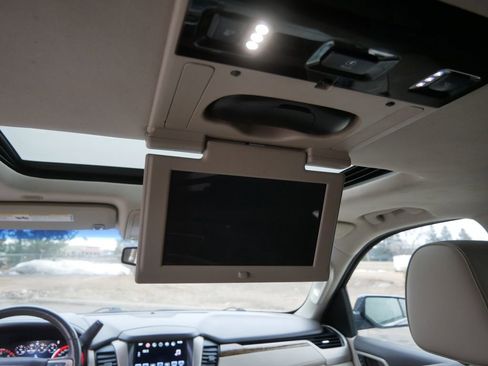 Used 2016 GMC Yukon XL Denali w/ Open Road Package image 22