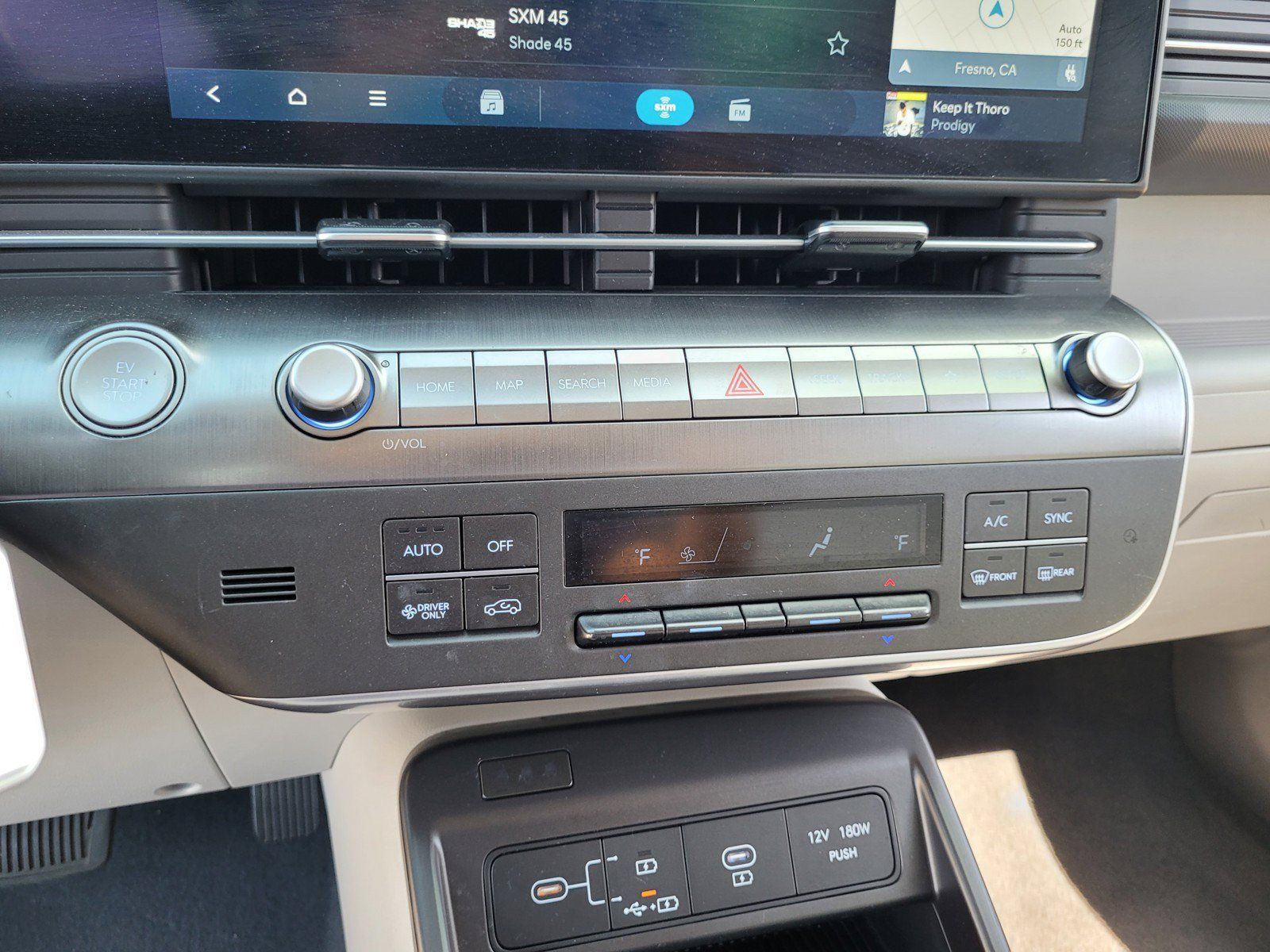 Used 2024 Hyundai Kona SEL FWD image 19