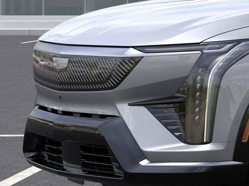 New 2027 Cadillac Optiq Luxury RWD image 13