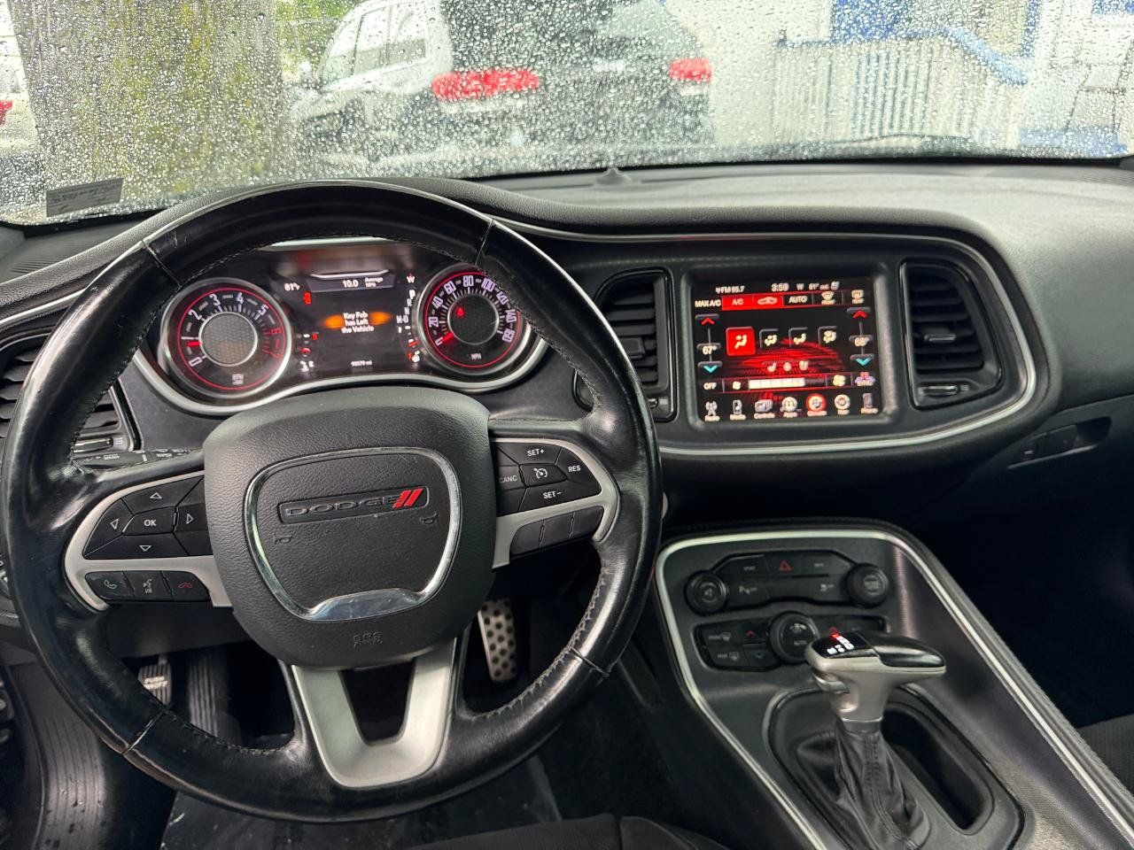 Used 2015 Dodge Challenger R/T Plus RWD image 4