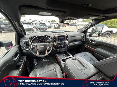 Used 2022 Chevrolet Silverado 2500 High Country w/ Technology Package AWD/4WD image 29