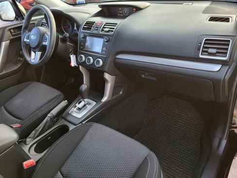 Used 2018 Subaru Forester 2.5i w/ Alloy Wheel Package image 8