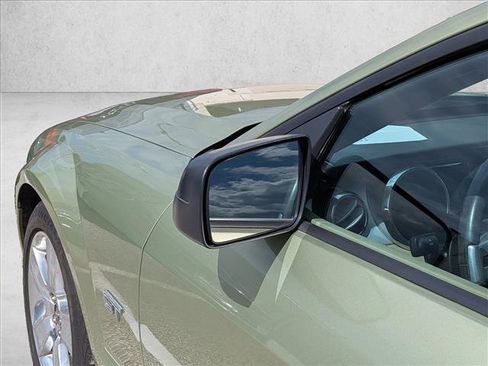 Used 2006 Ford Mustang GT RWD image 15