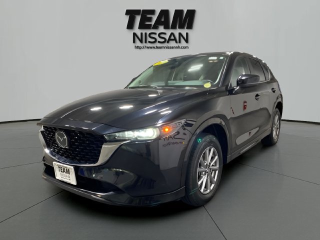 Used 2025 MAZDA CX-5 AWD 2.5 S w/ Preferred Package image 3