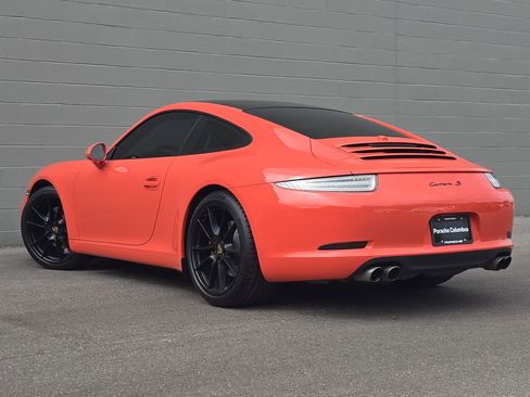 Used 2016 Porsche 911 Carrera S RWD image 3