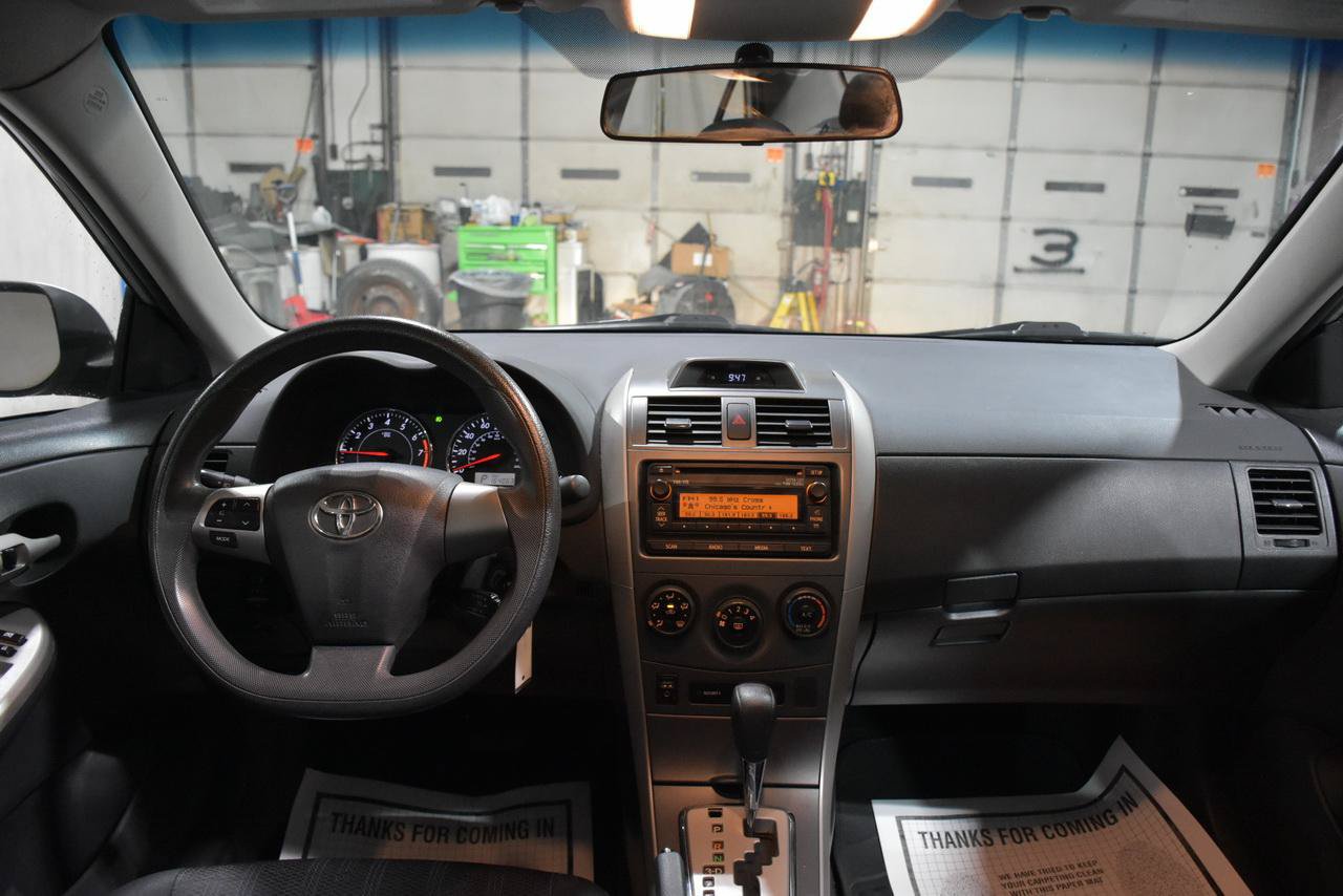 Used 2012 Toyota Corolla S FWD image 35