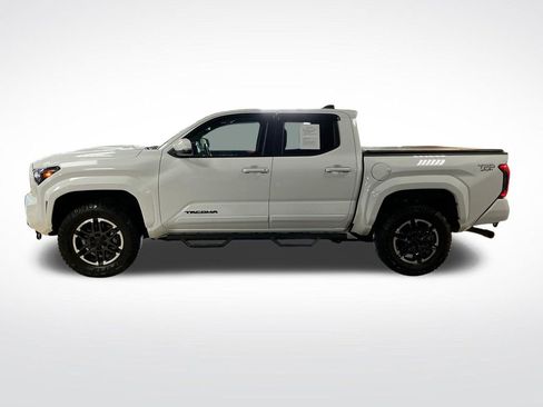 Certified 2024 Toyota Tacoma TRD Sport w/ TRD Sport Upgrade Package AWD/4WD image 2