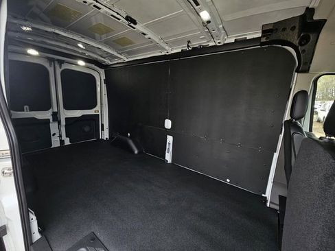 New 2026 Ford Transit 250 148 Medium Roof w/ Load Area Protection Package RWD image 14