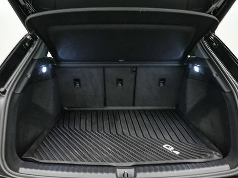 Used 2023 Audi Q4 e-tron Premium Plus w/ Premium Plus image 21